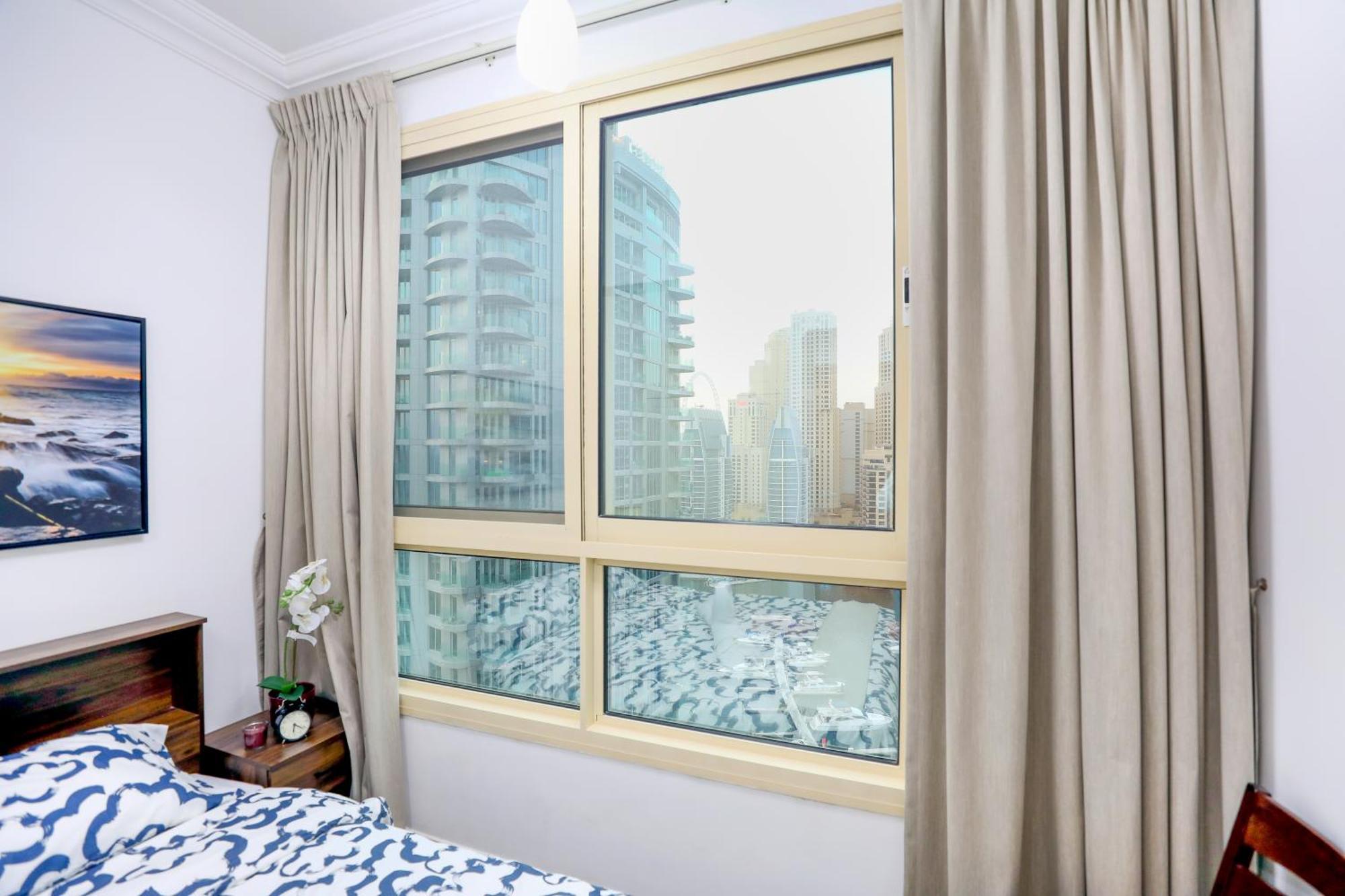 Superb 1bed Marina View Pool Jbr Parking Appartement Dubaï