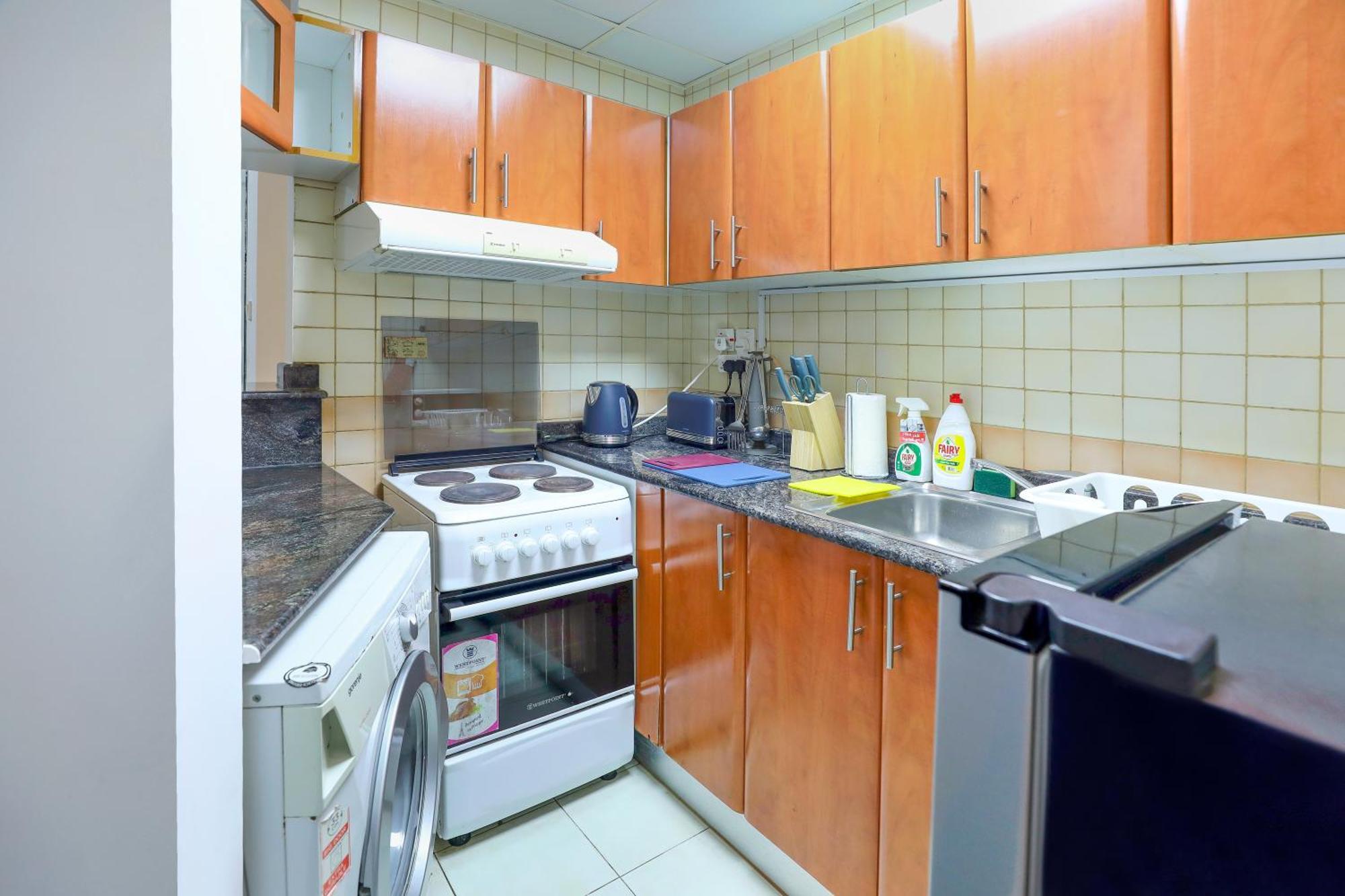 Superb 1bed Marina View Pool Jbr Parking Appartement Dubaï