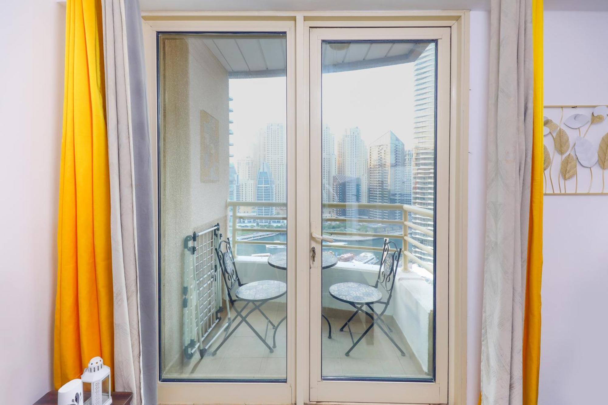 Superb 1bed Marina View Pool Jbr Parking Appartement Dubaï